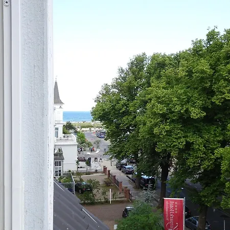 Warnemuende Anmari Rostock